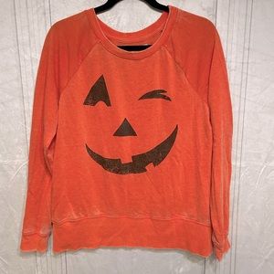 Grayson/Threads sweater - orange w/ winking pumpkin size L